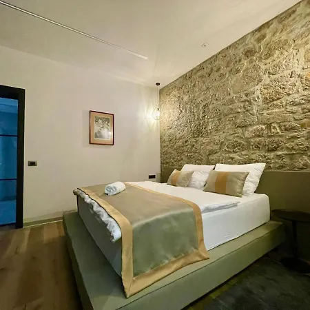 Appartamento Hyatt *